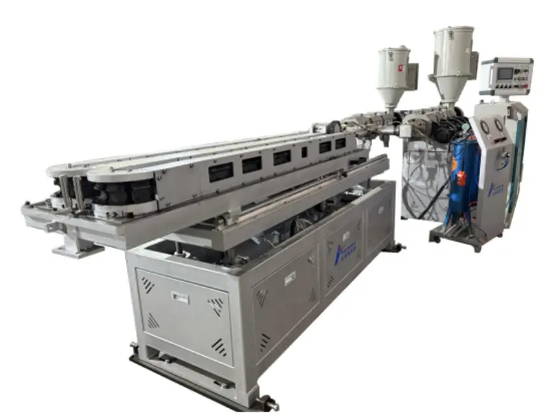 Machine à tubes ondulés à simple et double paroi nouvellement développée - une machine, deux utilisations Machine à tubes ondulés à simple et double paroi nouvellement développée - une machine, deux utilisations