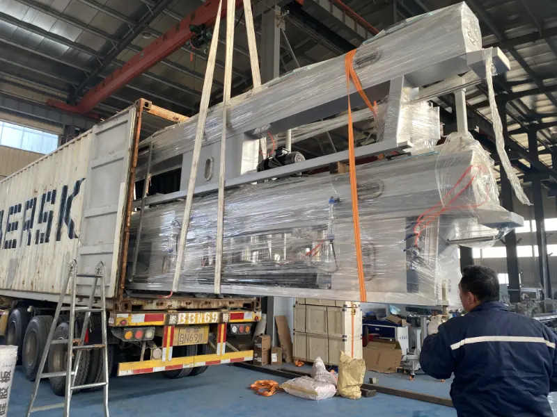 Accélère les expéditions de machines avant le Nouvel An chinois