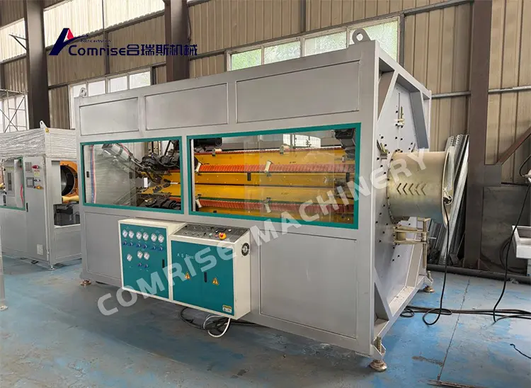 La ligne de production de tuyaux PE de 200 à 450 mm a été testée avec succès et envoyée aux clients du Moyen-Orient